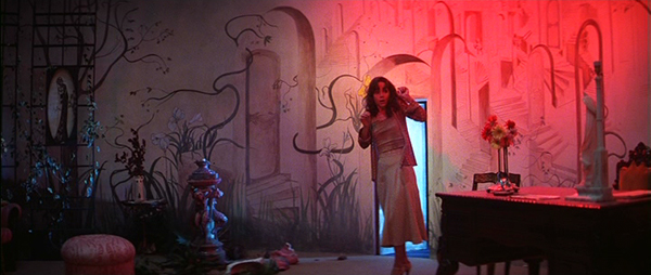 Suspiria Scary Horror