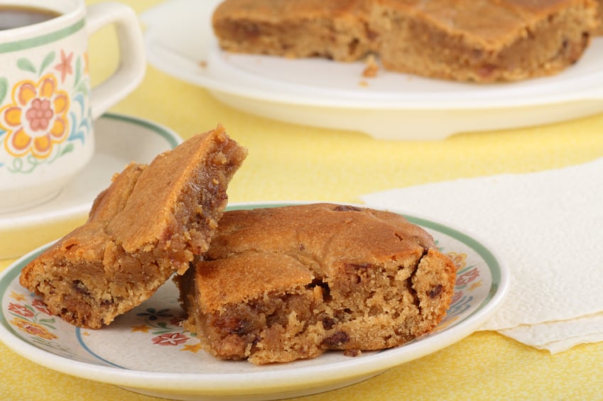 Maple walnut blondies