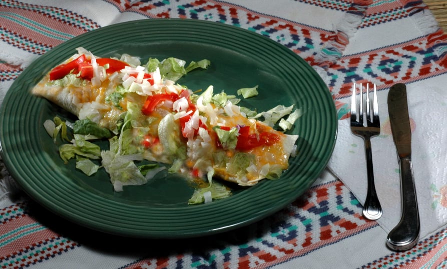 Enchilada, tortilla, lettuce