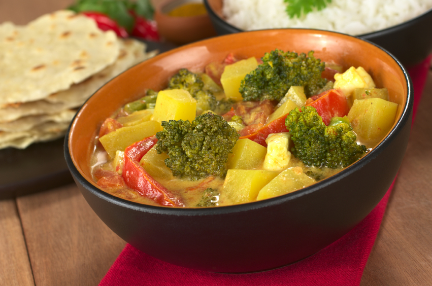 Curry, broccoli, potatoes, pepper