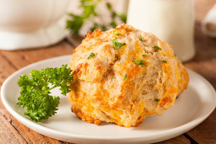 cheddar biscuit with parsley 