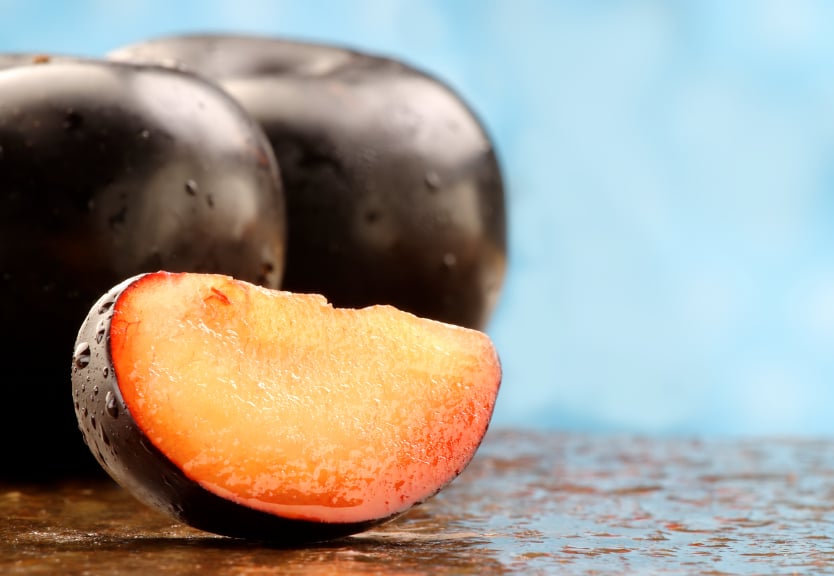 sliced plum