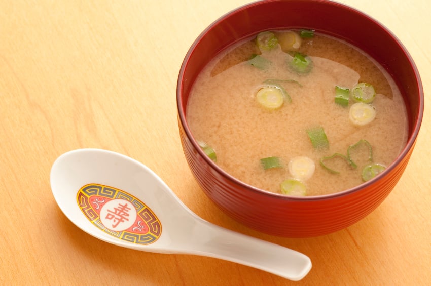 bowl of miso soup 