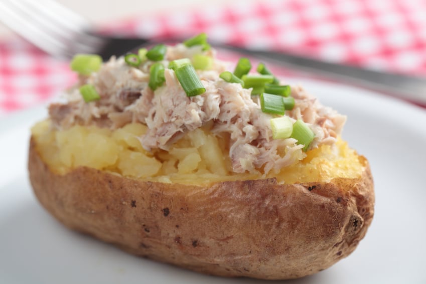 baked potato with tuna
