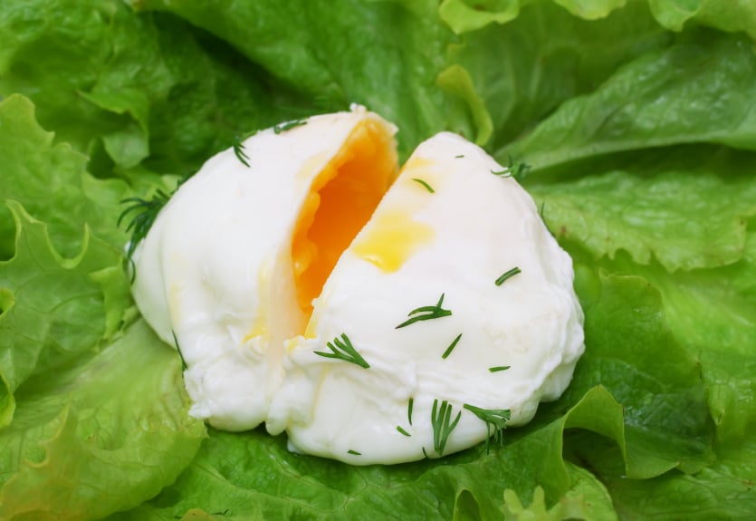 poached egg on lettuce 
