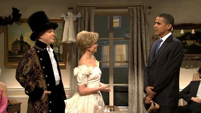 Barack Obama made a cameo appearance in a 2007 'SNL' skit featuring Darrell Hammond and Amy Poehler as Bill and Hillary Clinton -- Donald Trump