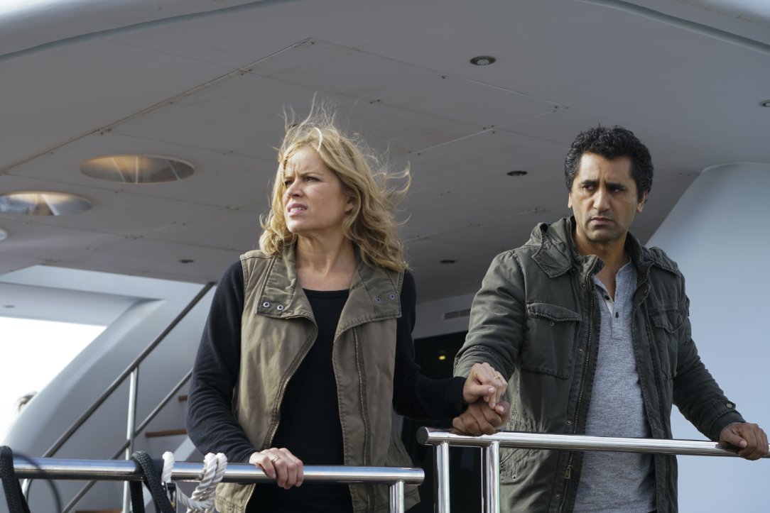 Madison (Kim Dickens) and Travis (Cliff Curtis) aboard the Abigail in 'Fear the Walking Dead'