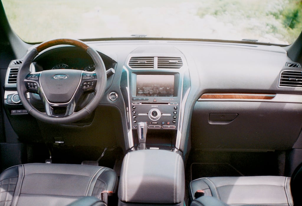 2016 Ford Explorer Platinum Ebony Black Interior