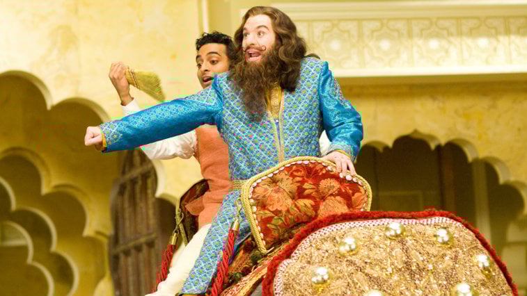 Mike Myers and Manu Narayan in The Love Guru