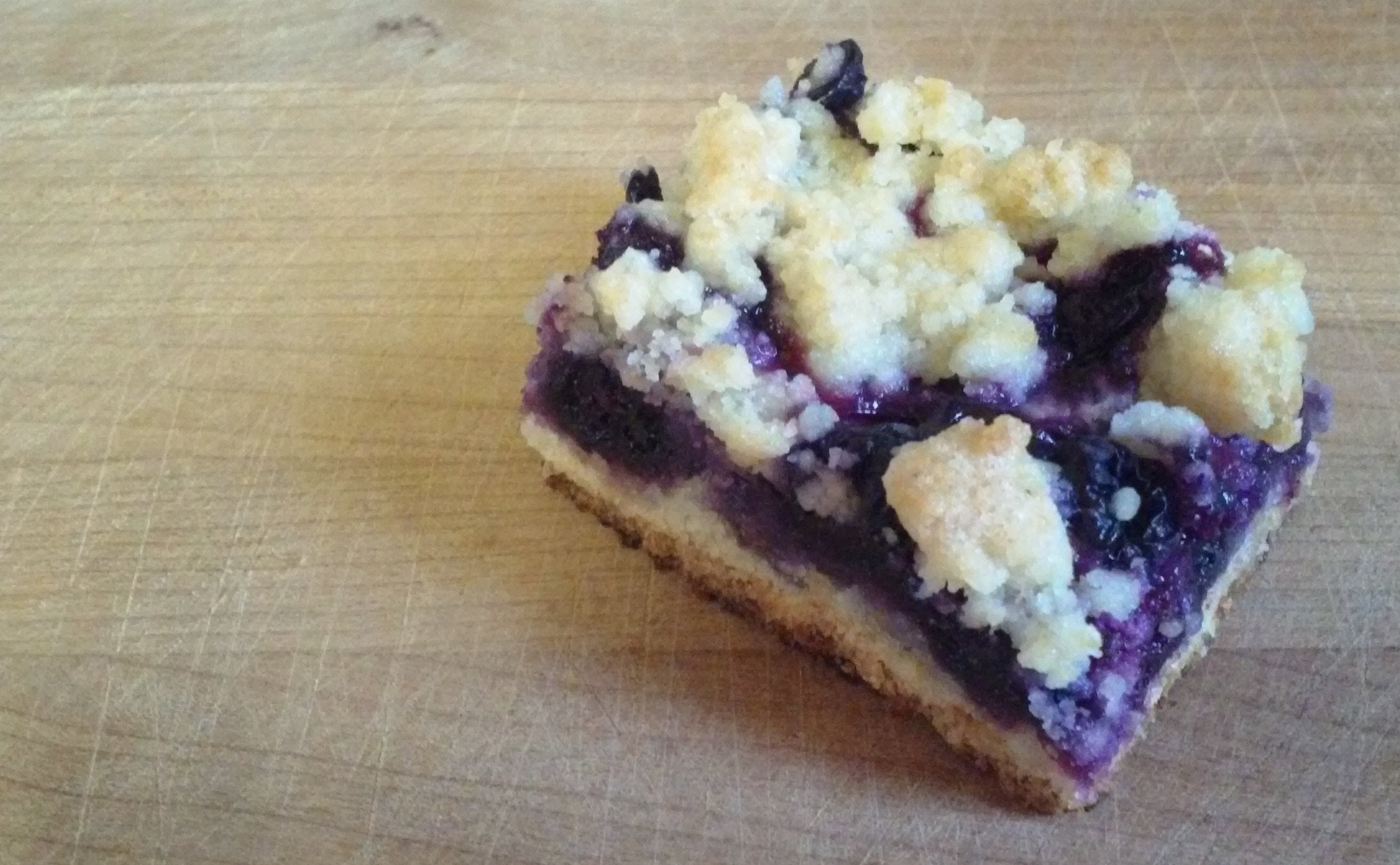 blueberry crumble bars 