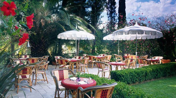Chateau Marmont patio dining