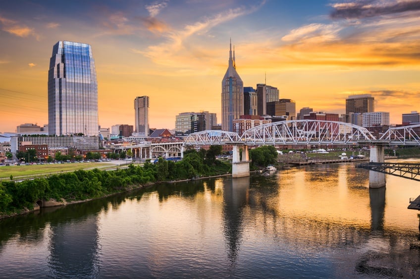 downtown Nashville, Tennessee, skyline 