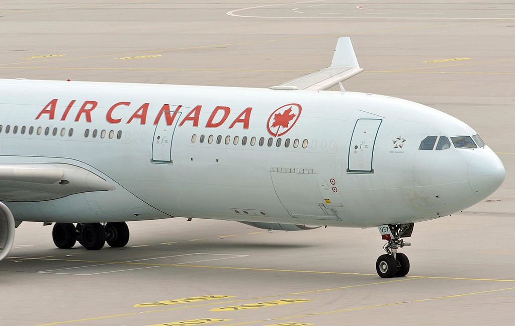 Air Canada plane