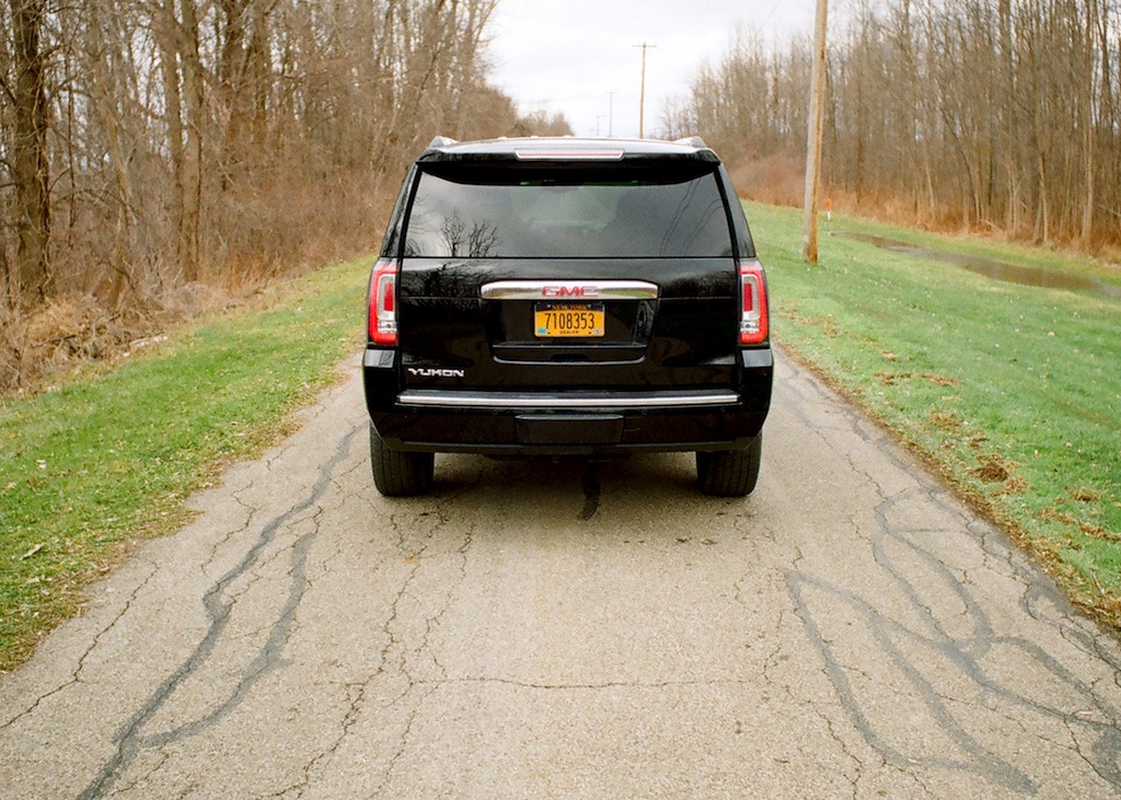 2017 GMC Yukon Denali | James Derek Sapienza/Autos Cheat Sheet