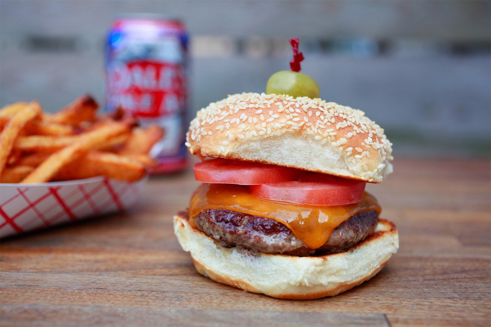 Trophy Bar burger