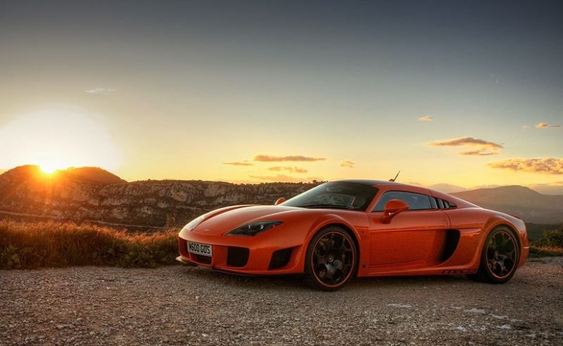 M600 supercar