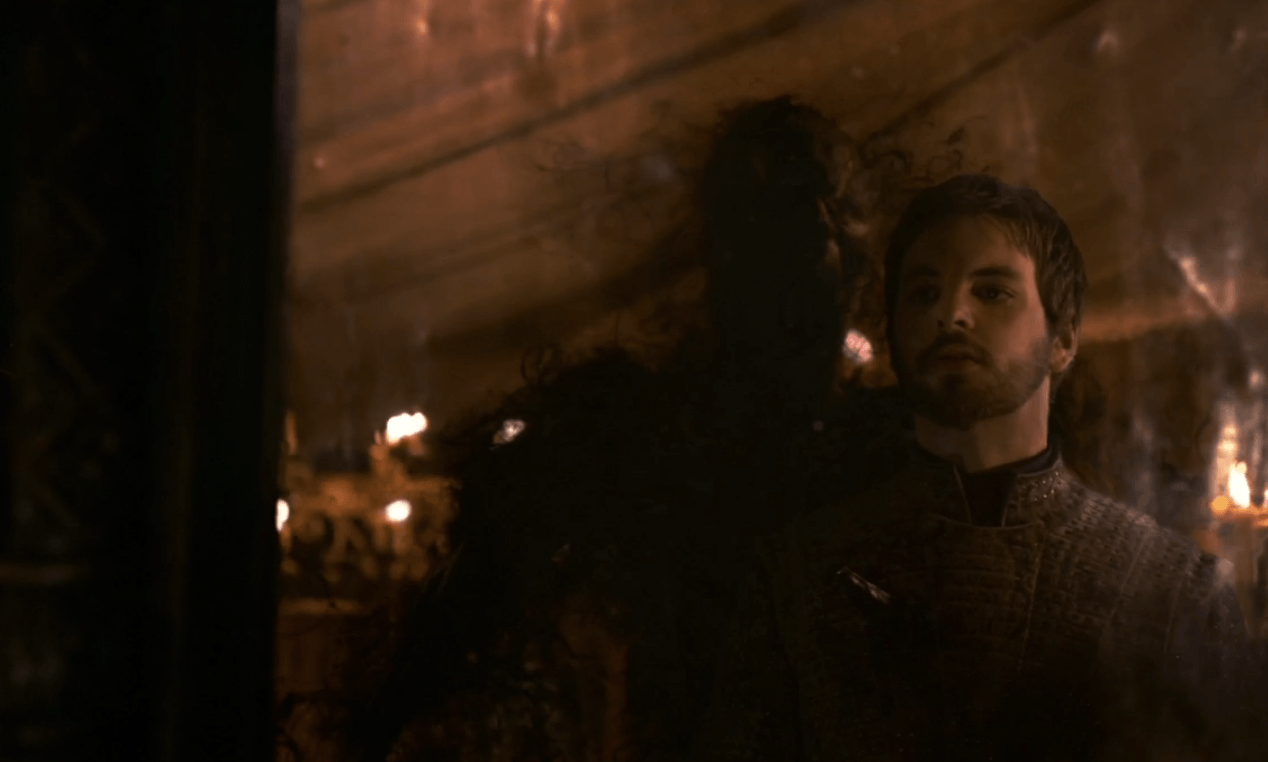 Renly dies at the hand of Melisandre's shadow baby in a scene from the third season of 'Game of Thrones'