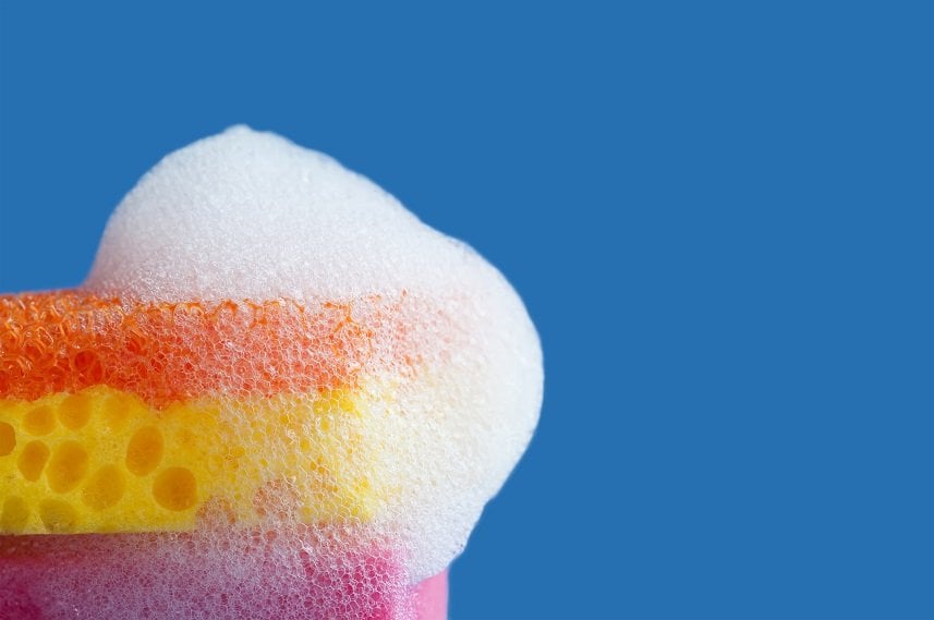 Colored cleaning sponges