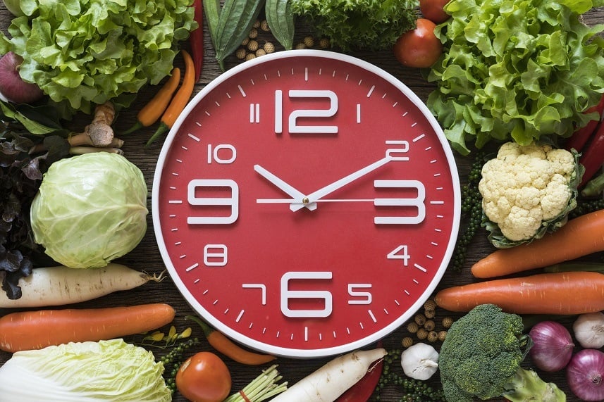 clock with vegetables