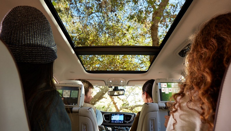 Chrysler Pacifica interior