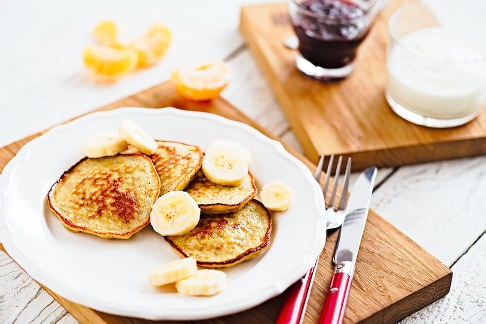 Pancakes with banana slices