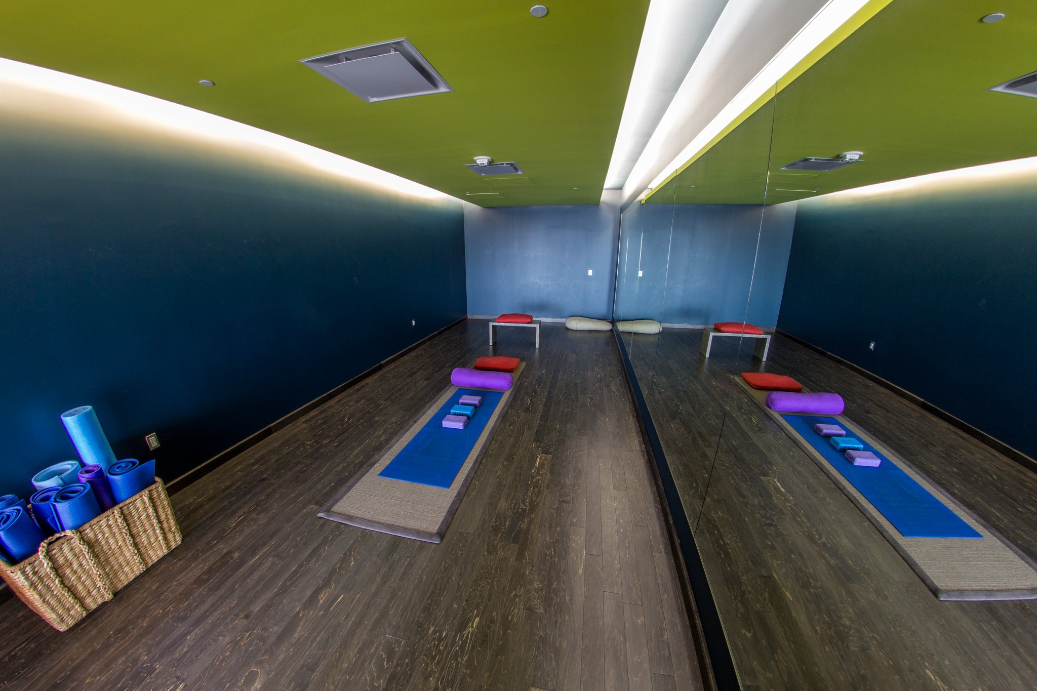 yoga room at SFO