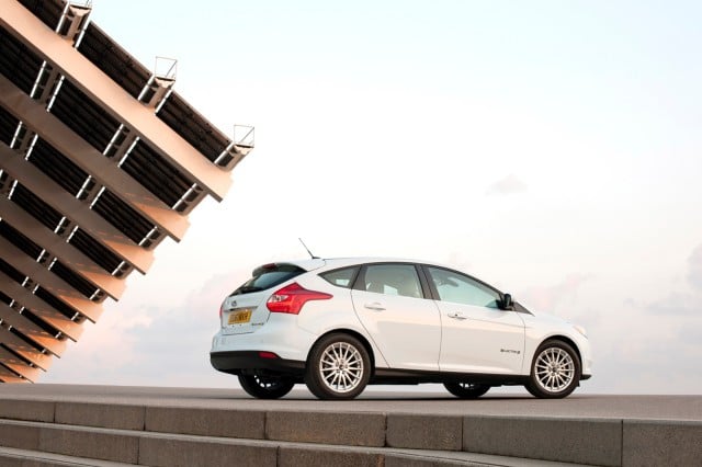 2013_ford_focus-electric