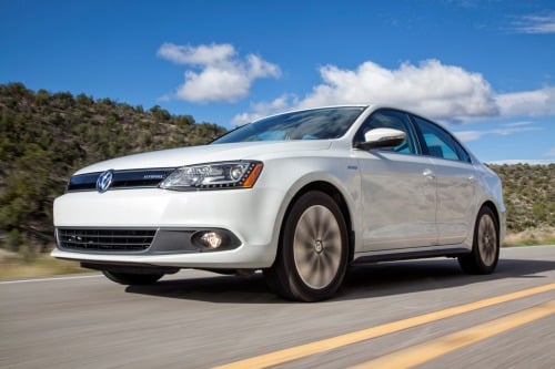 2013_volkswagen_jetta-hybrid_actf34_fd_1106126_500