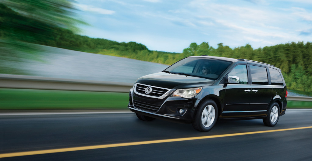 05-2010-volkswagen-routan