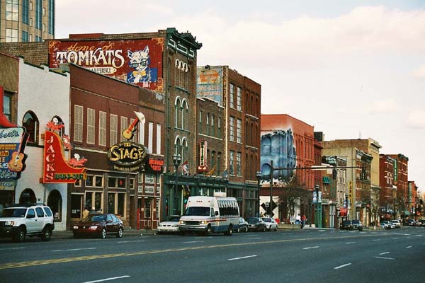 Touring Music City: 7 of the Best Venues in Nashville