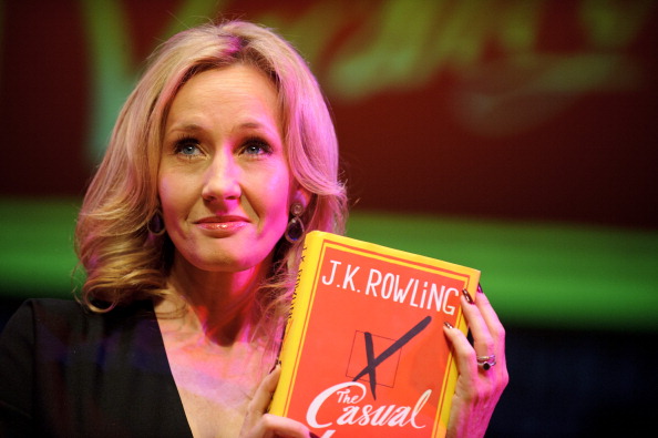 Potter Fans Win: Rowling Pens Short About Grey-Haired Harry