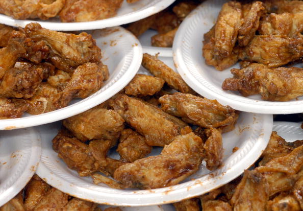 buffalo wings on plates