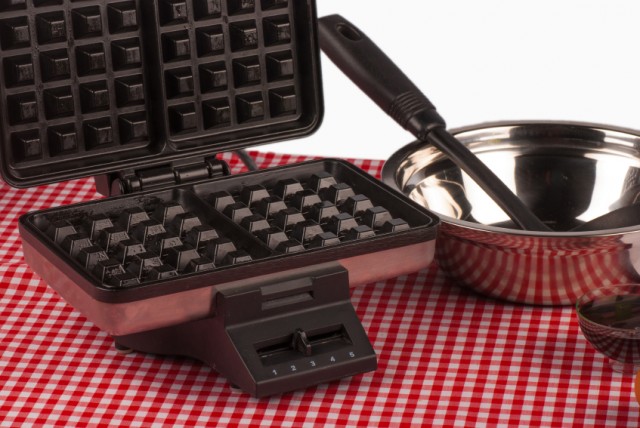 Waffle iron