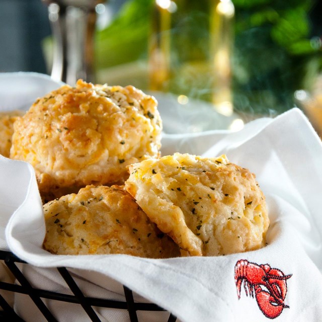 Source: https://www.facebook.com/redlobster/