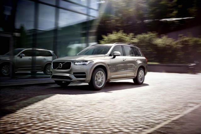 2015-volvo-xc90-05-1
