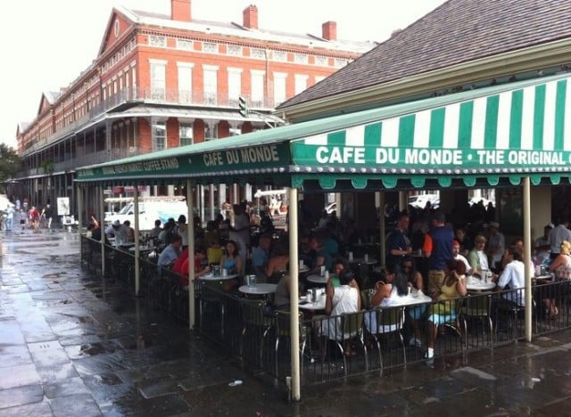 Source: https://www.facebook.com/Cafedumonde