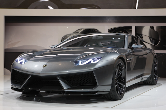 Lamborghini_Estoque