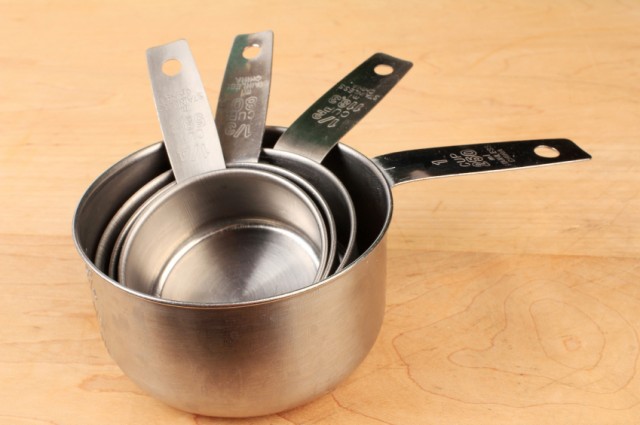 measuring cups