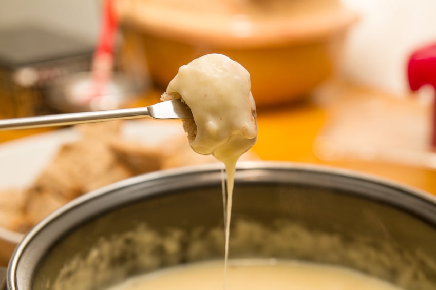 fondue  10 of the Best International Foods You Have to Try iStock 000032368524 Small