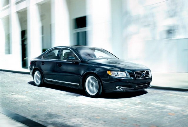 2012_Volvo_S80