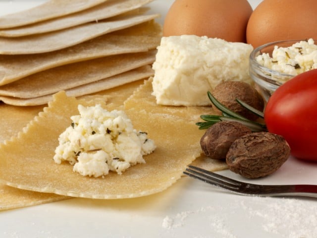 Ravioli with herbed ricotta filling