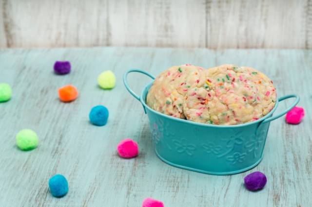 Fun With Funfetti: 6 Homemade Desserts Inspired By the Cake Mix