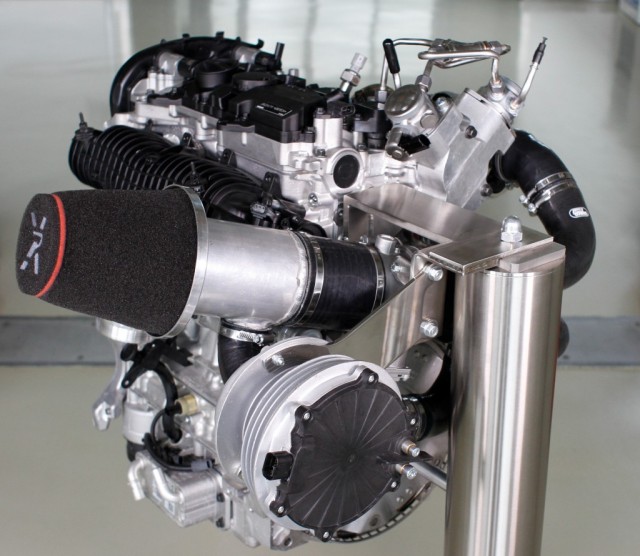 152568_Volvo_Cars_reveals_450_horsepower_High_Performance_Drive_E_Powertrain