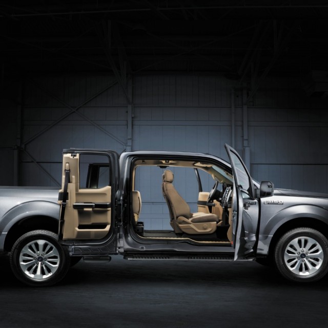 15FordF150_24