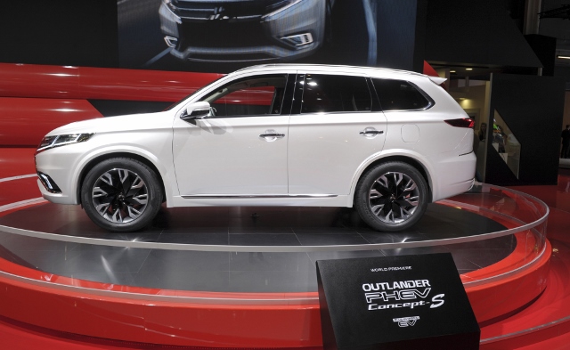 FRANCE-AUTO-SHOW-MITSUBISHI