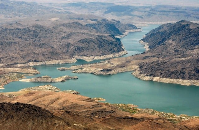 LAKE MEAD NRA, AZ - JUNE 12: An aerial view of the Narrows June 12, 2009 in the Lake Mead National Recreation Area, Arizona. (Photo by Ethan Miller/Getty Images)
