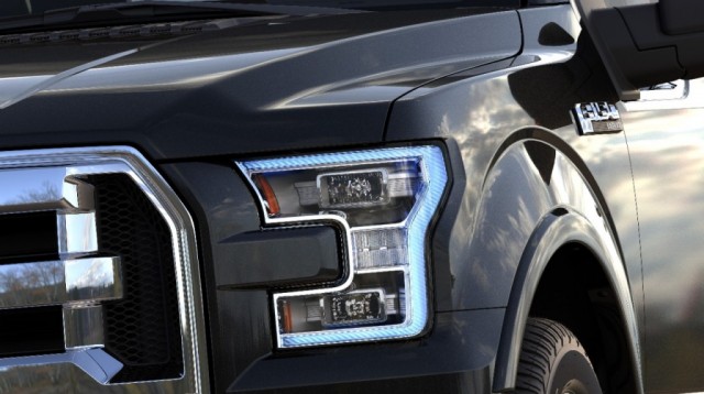 E13-298_F150_Headlight_blue-off_merge