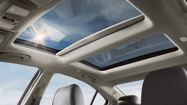 Maxima Moonroof