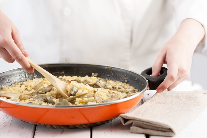 Nonstick pan