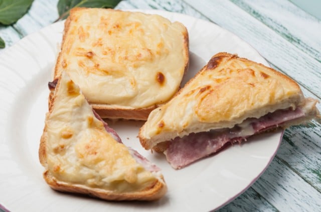 Croque Monsieur, cheese, ham, sandwich